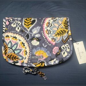NWT Vera Bradley Floral Cosmetic Bag, Medium Travel Organizer